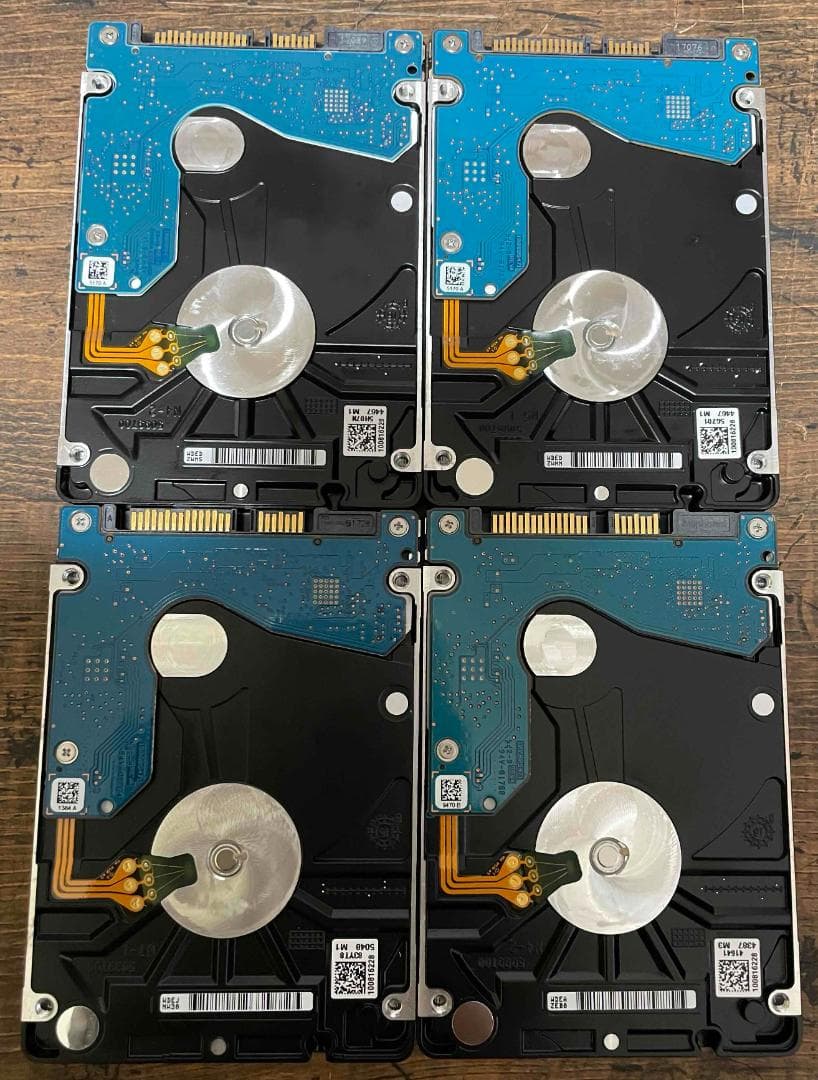 4枚セット Seagate 2.5インチ HDD 1TB 厚さ7mm