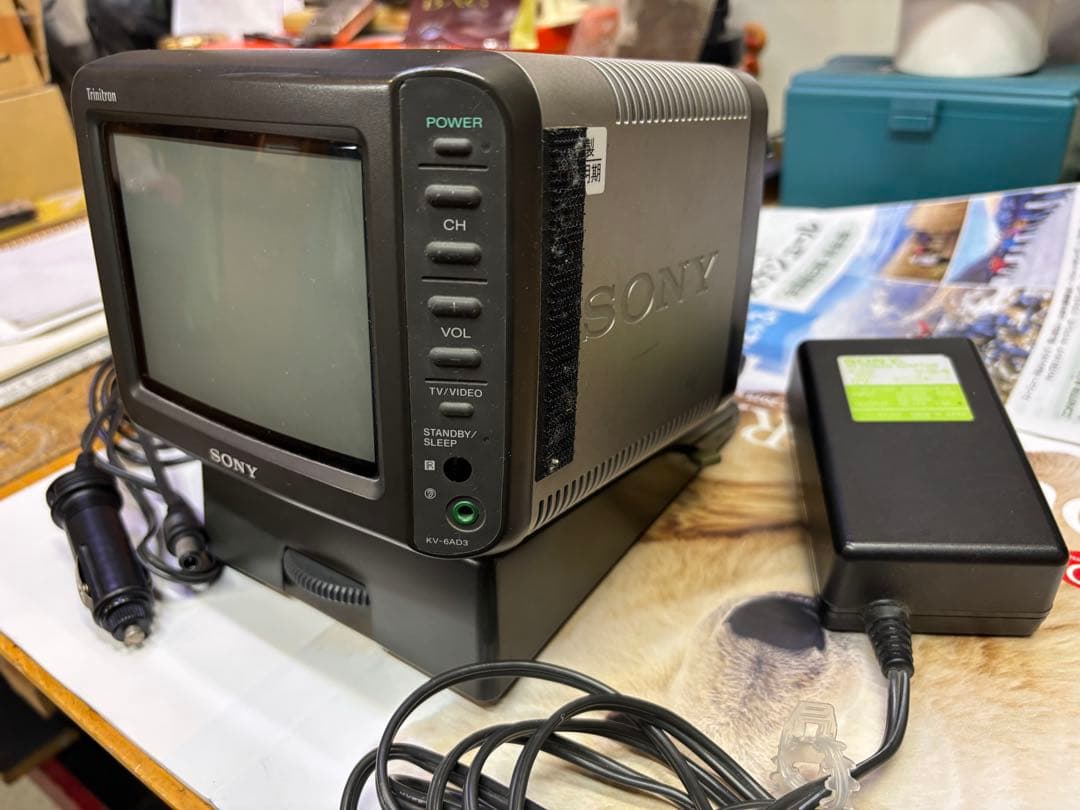 SONY Trinitron 小型テレビ 本体