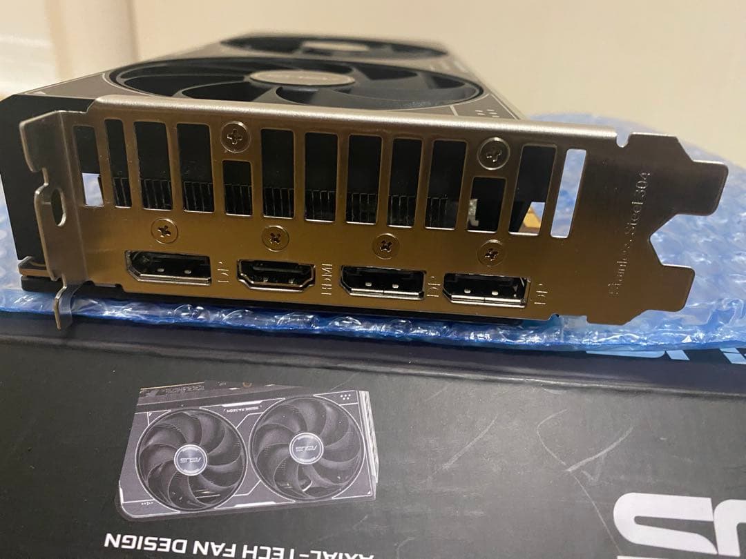 グラフィックボード・グラボ・ビデオカード ASUS Radeon RX 6600 8GB