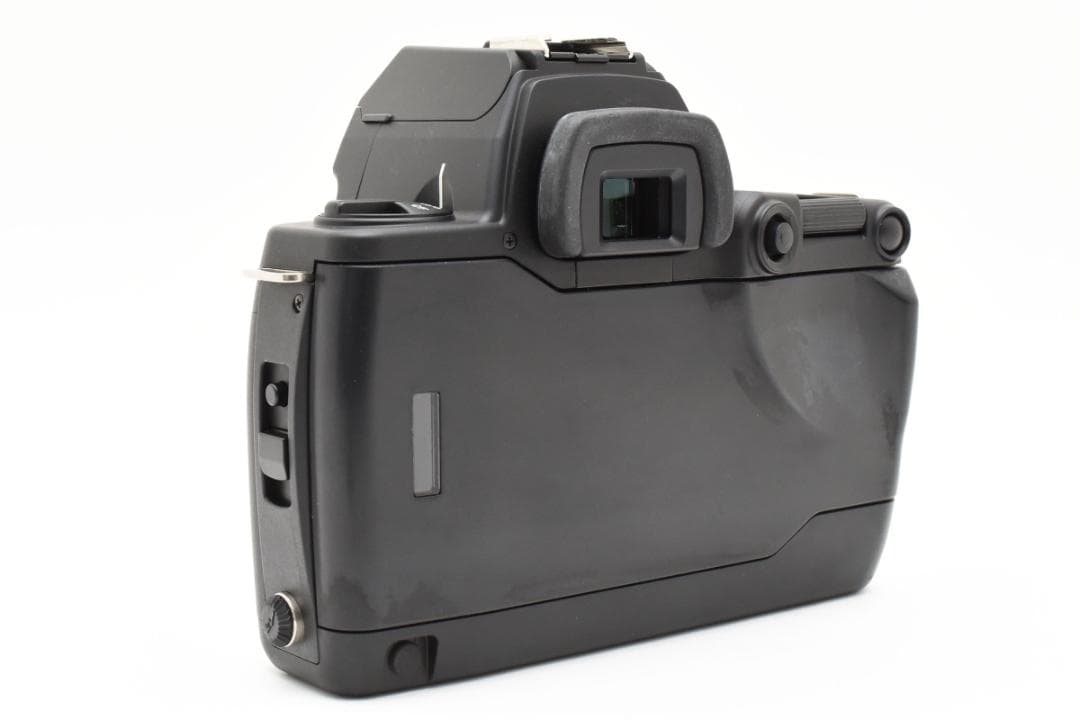 CONTAX NX ボディ　フィルムカメラ　　　　A3662