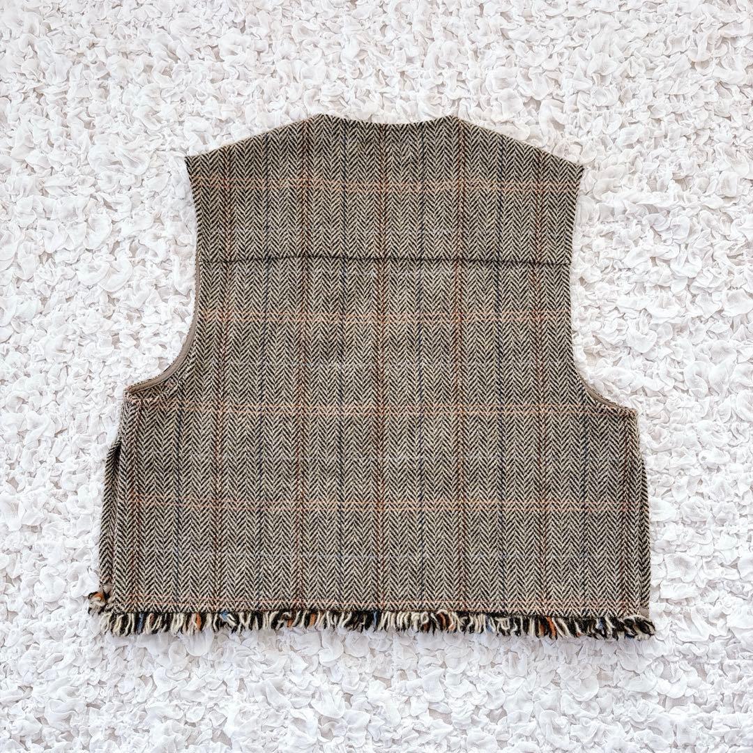 「ワードローブを新鮮に」ヘリンボーン柄のウールベスト / よしいちひろさんコラボ