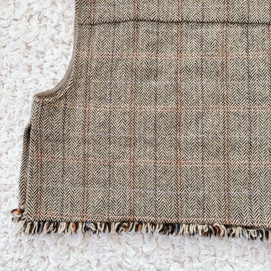 「ワードローブを新鮮に」ヘリンボーン柄のウールベスト / よしいちひろさんコラボ