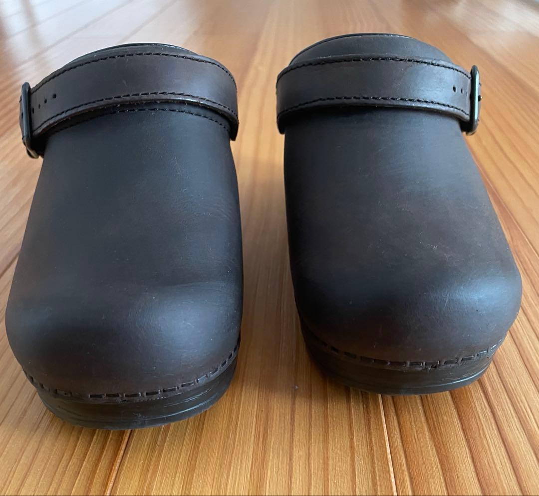 ダンスコ イングリッド ダークブラウン 36