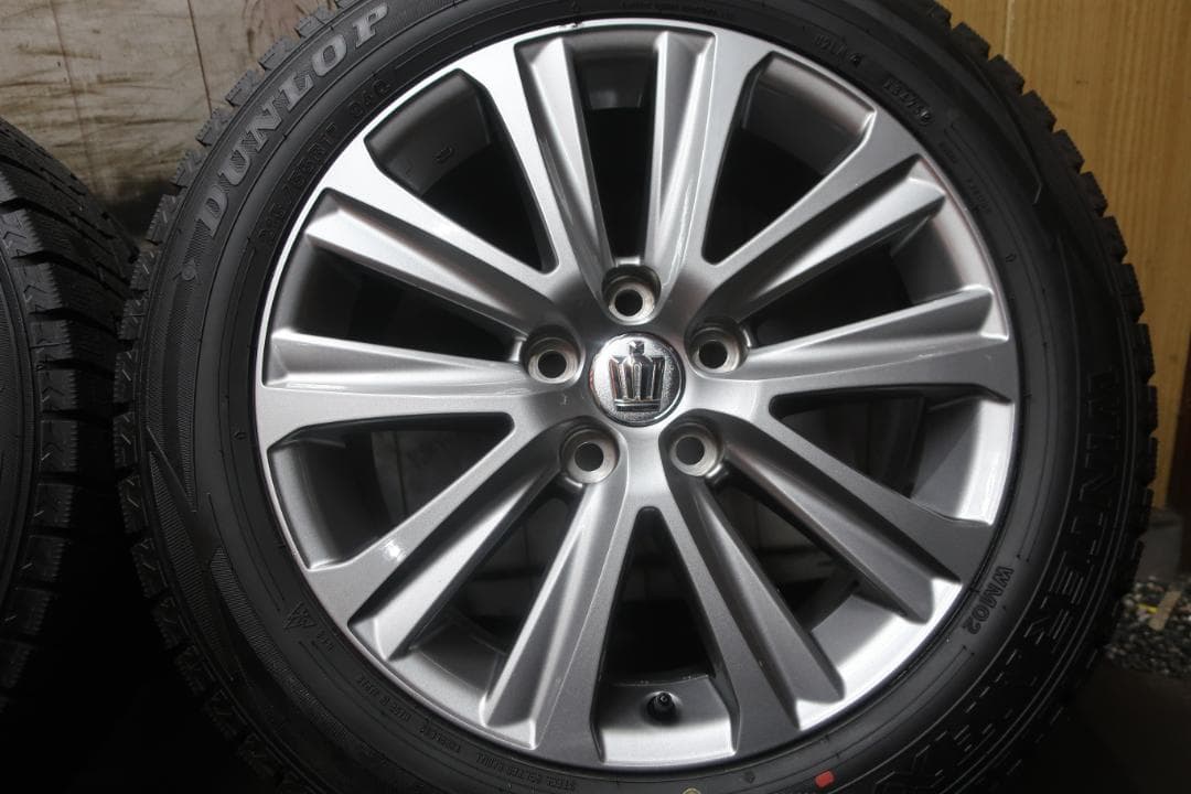 2025年 スタッドレス ダンロップ 215/55R17 クラウン アスリート