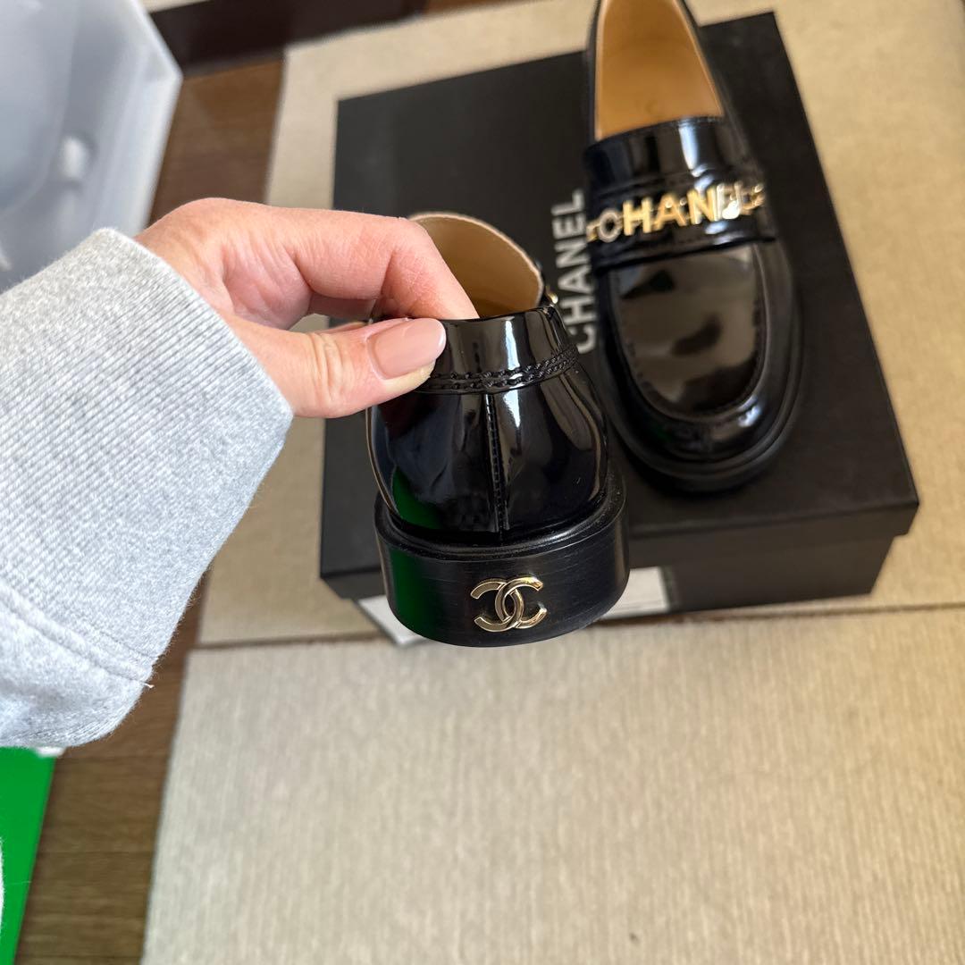 CHANELローファー