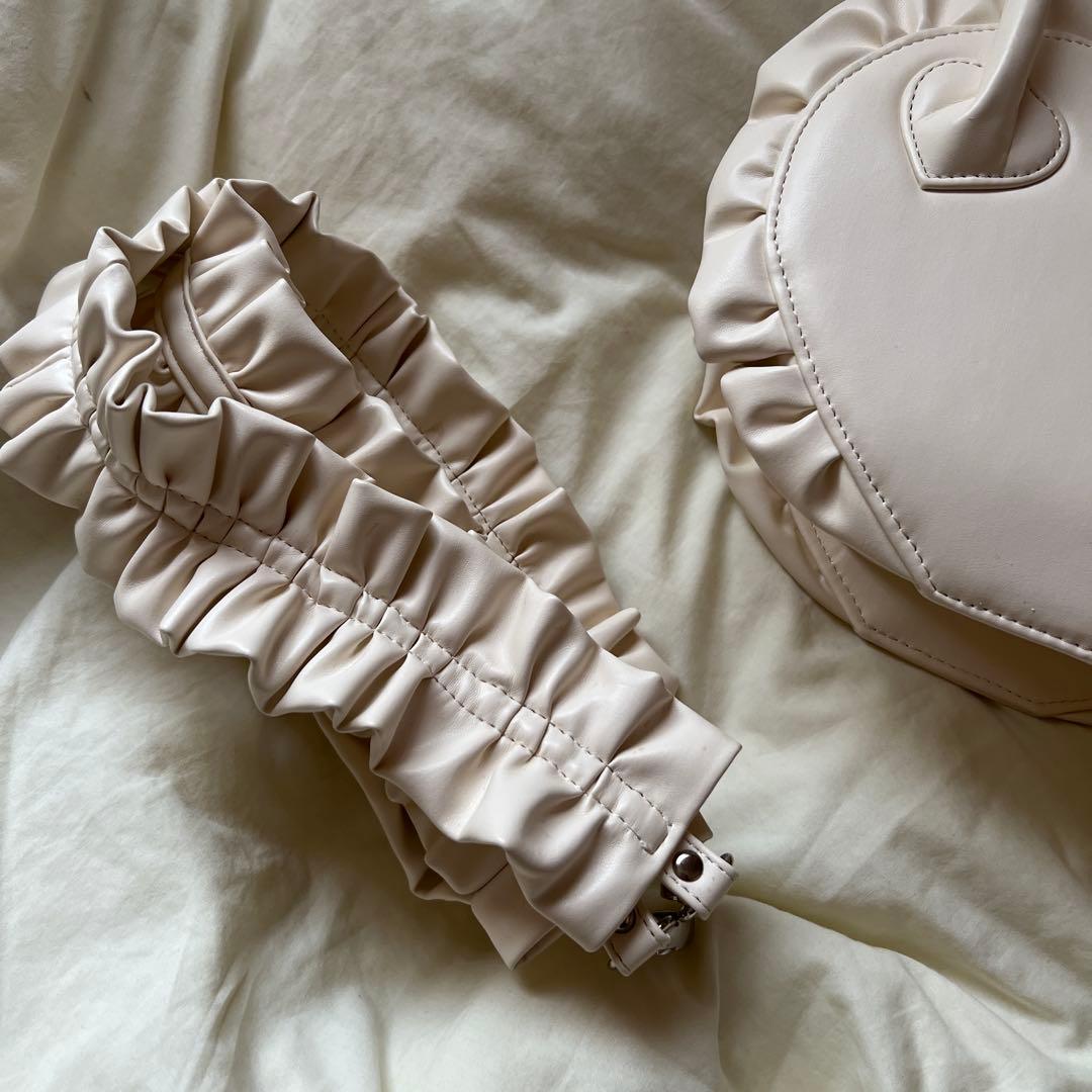 バッグ Treat Urself original leather heart bag