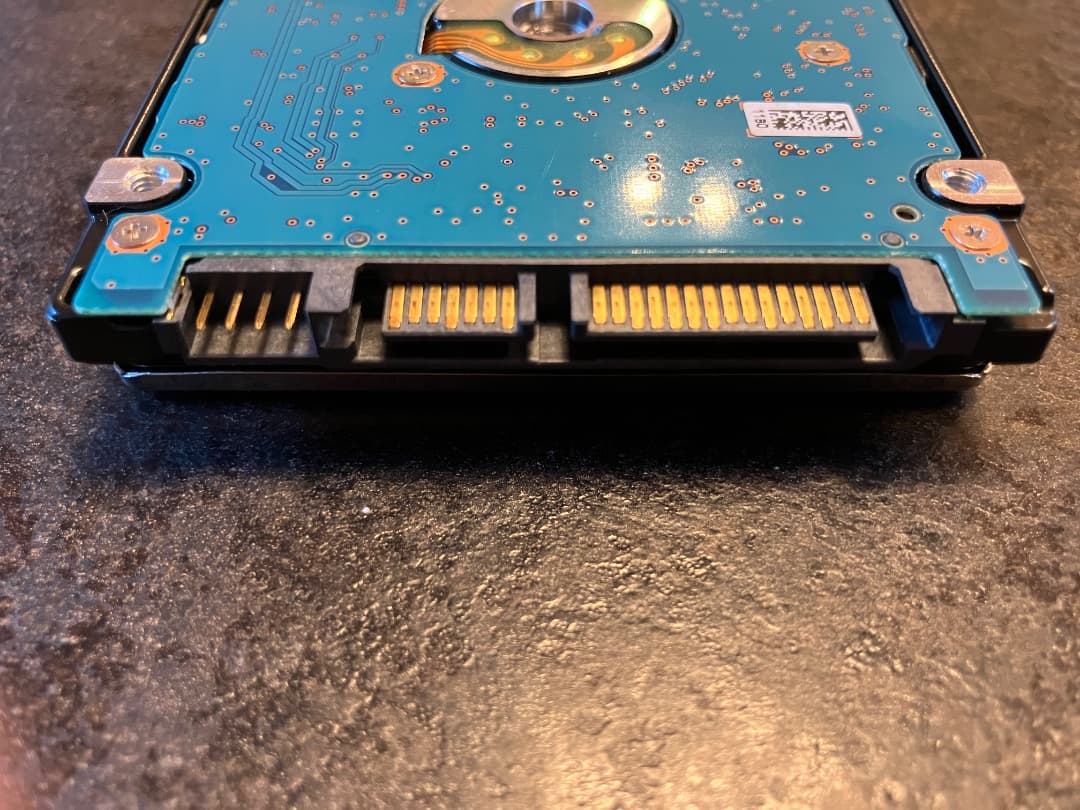 東芝製 3TB 2.5インチ HDD ４本SET