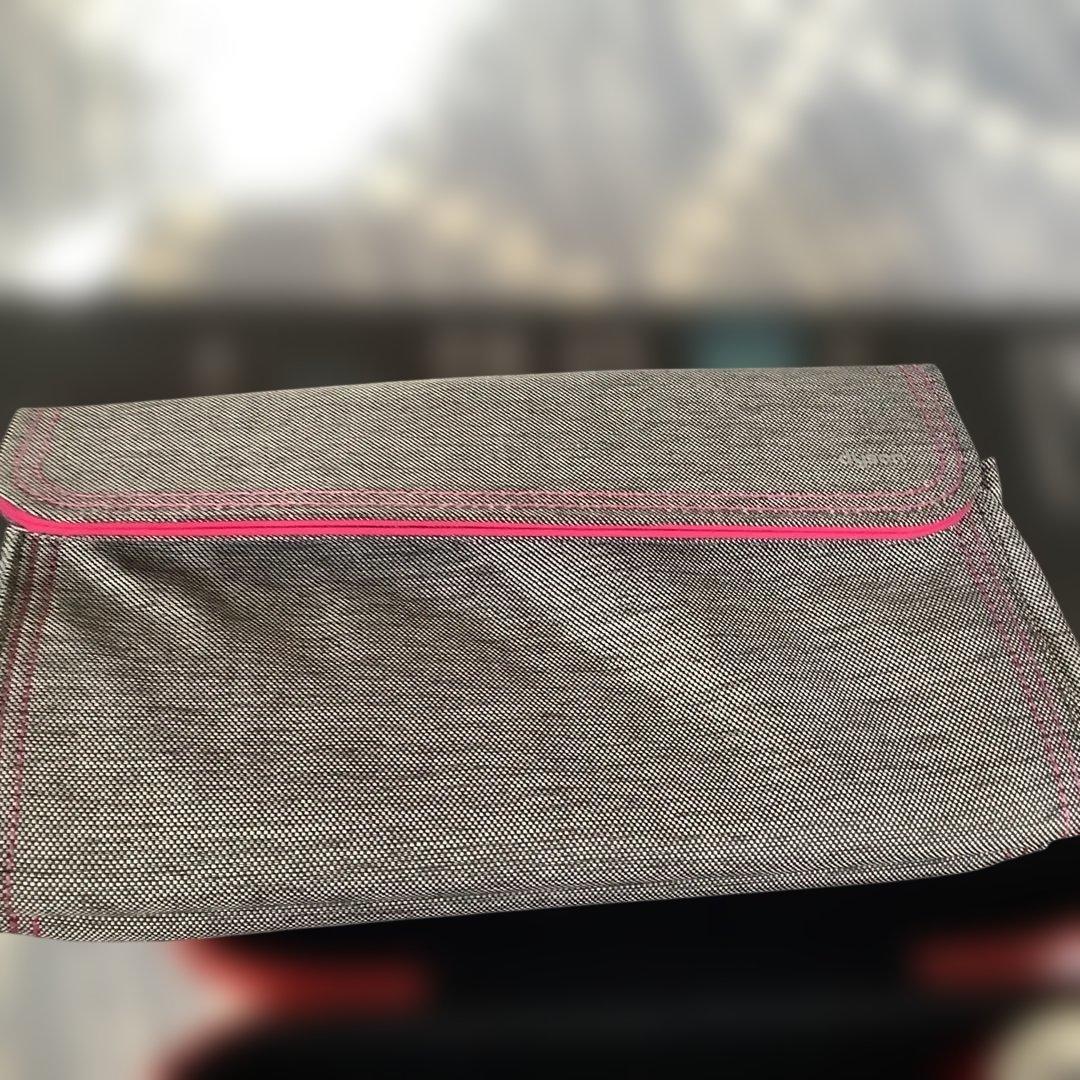 Dyson supersonic Ionic ヘアドライヤー 赤　限定セット