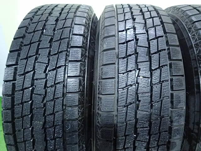 B1039【送料無料】スタッドレスタイヤ 225/65R17 4本セット