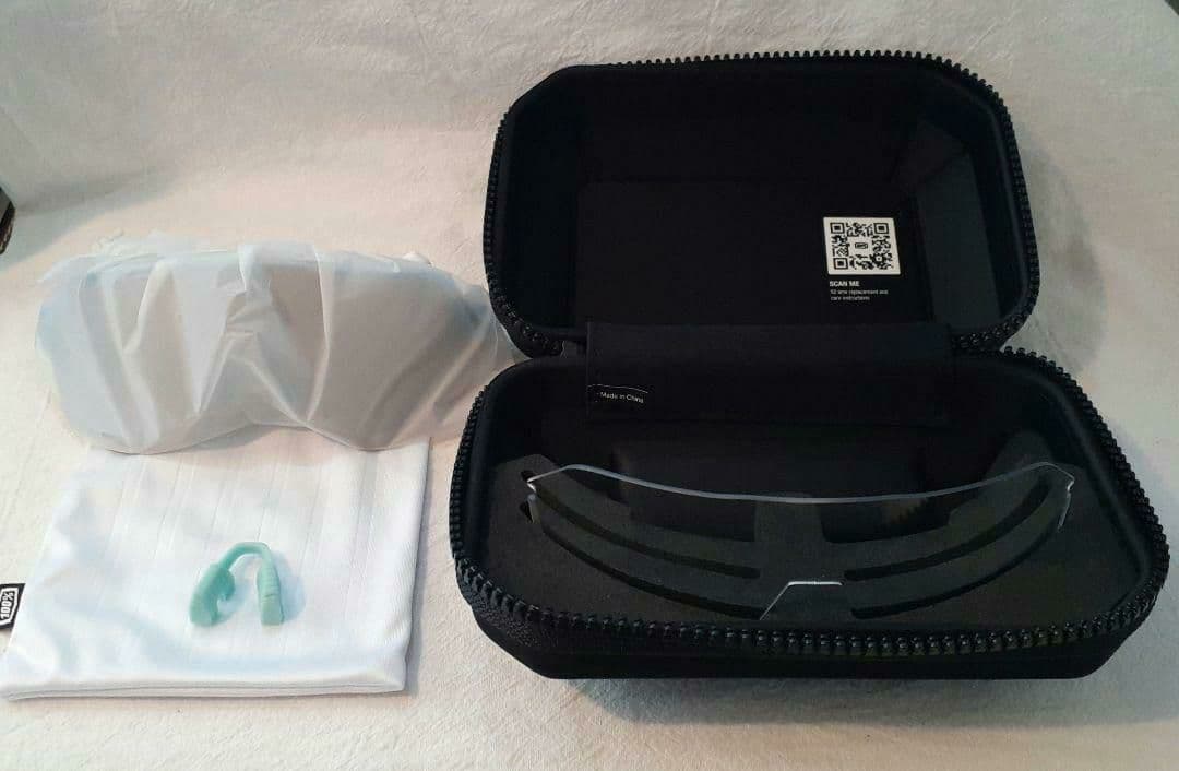 売約済み 100% S2 クリアミント ワンハンドレッド サングラス