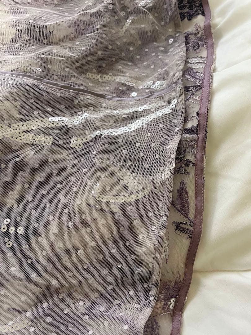 【最終価格】SNIDEL シャイニーエンブロイダリーワンピース