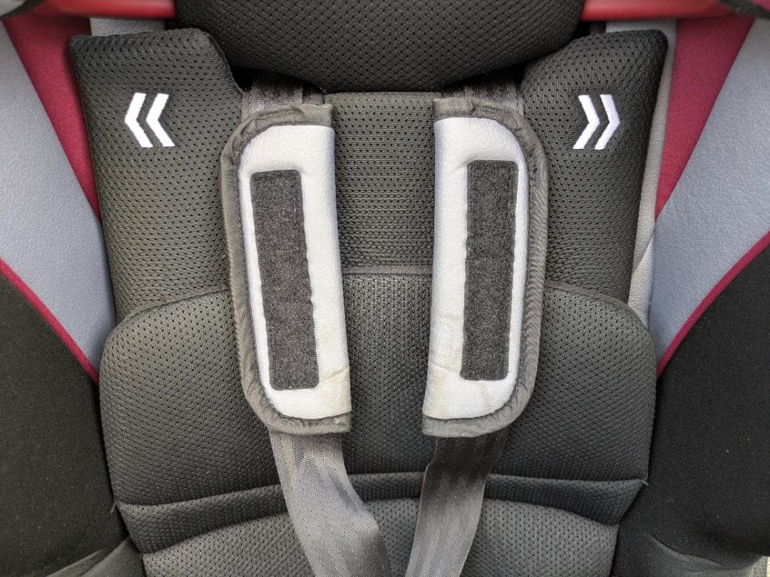 アップリカ フォームフィット チャイルドシート ジュニアシート ISOFIX