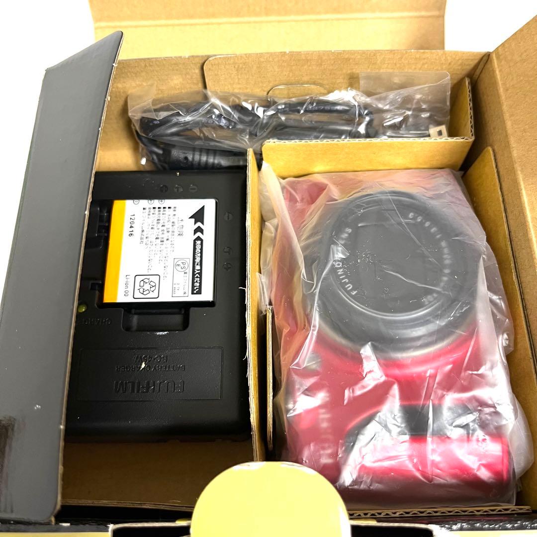 FUJIFILM コンパクトデジタルカメラ　finepix F770EXR