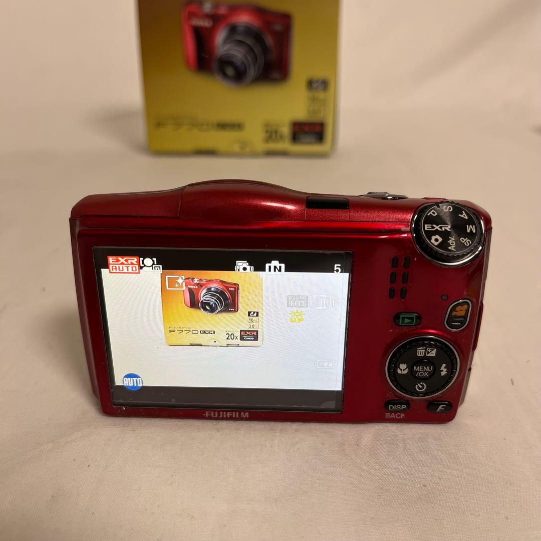 FUJIFILM コンパクトデジタルカメラ　finepix F770EXR