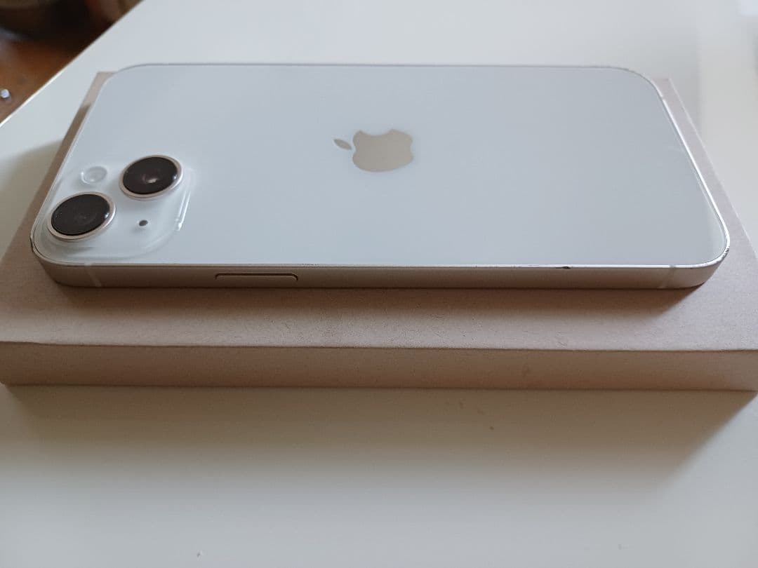 SIM フリーiPhone 14 Plus128G スターライト