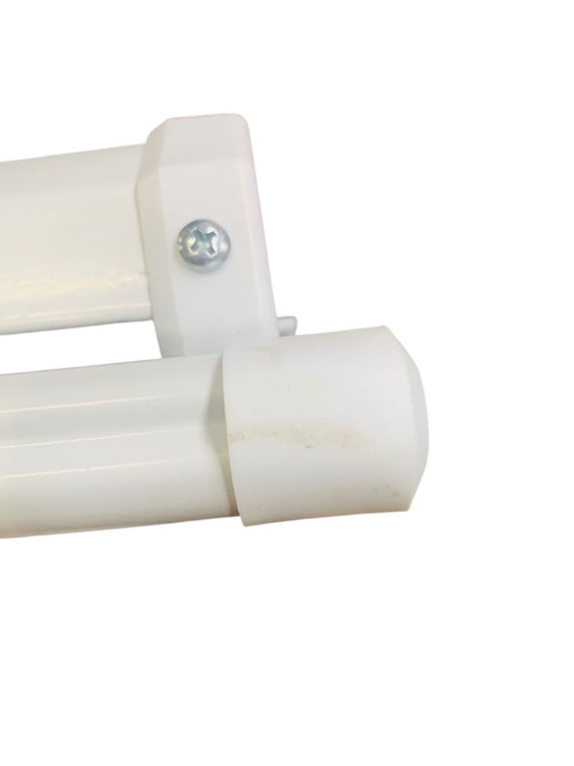 【開封済 未使用品】プロジェクター スクリーン 100インチ 4：3 ４K