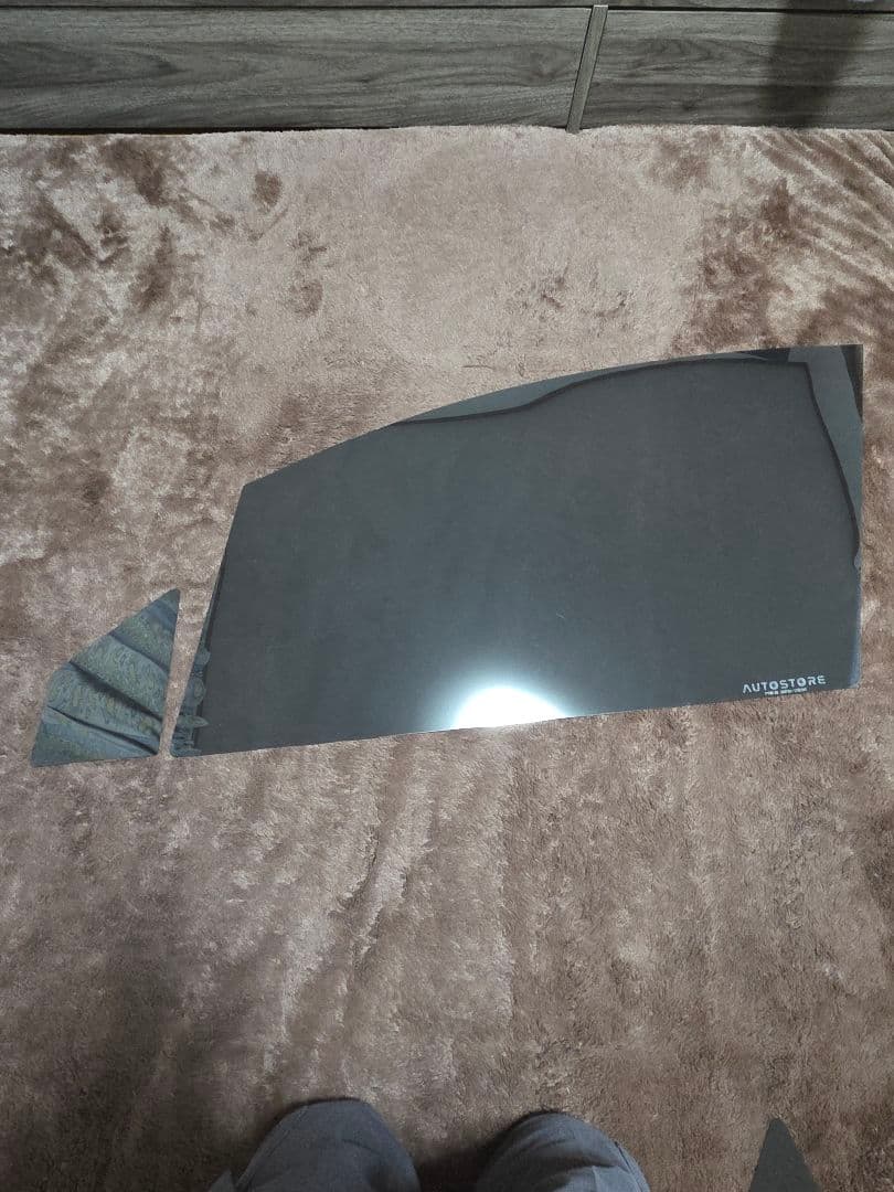 エンジンさん専用プリウス50サンシェードフィルム透過率３０%運転席助手席小窓2枚