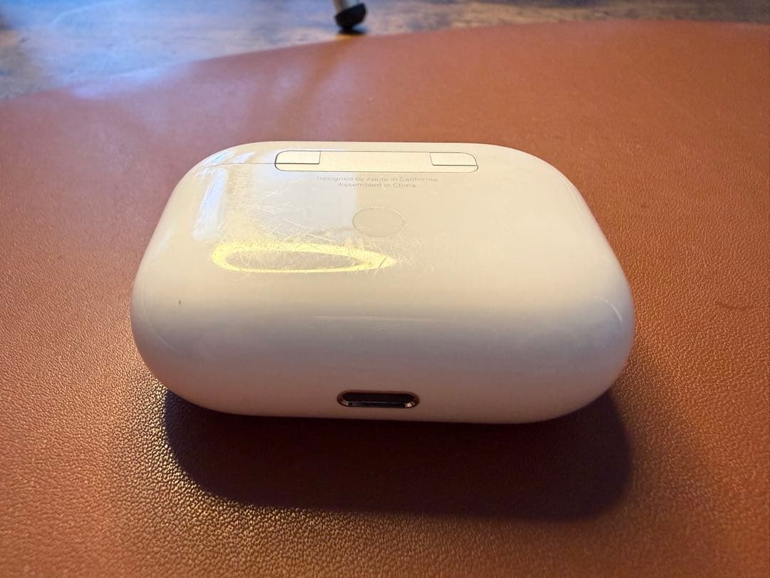 AirPods Pro（付属品付き）