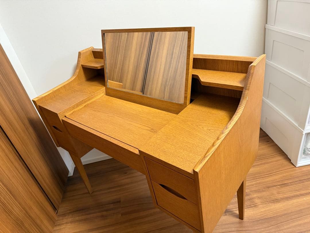 unico SIGNÉドレッサー