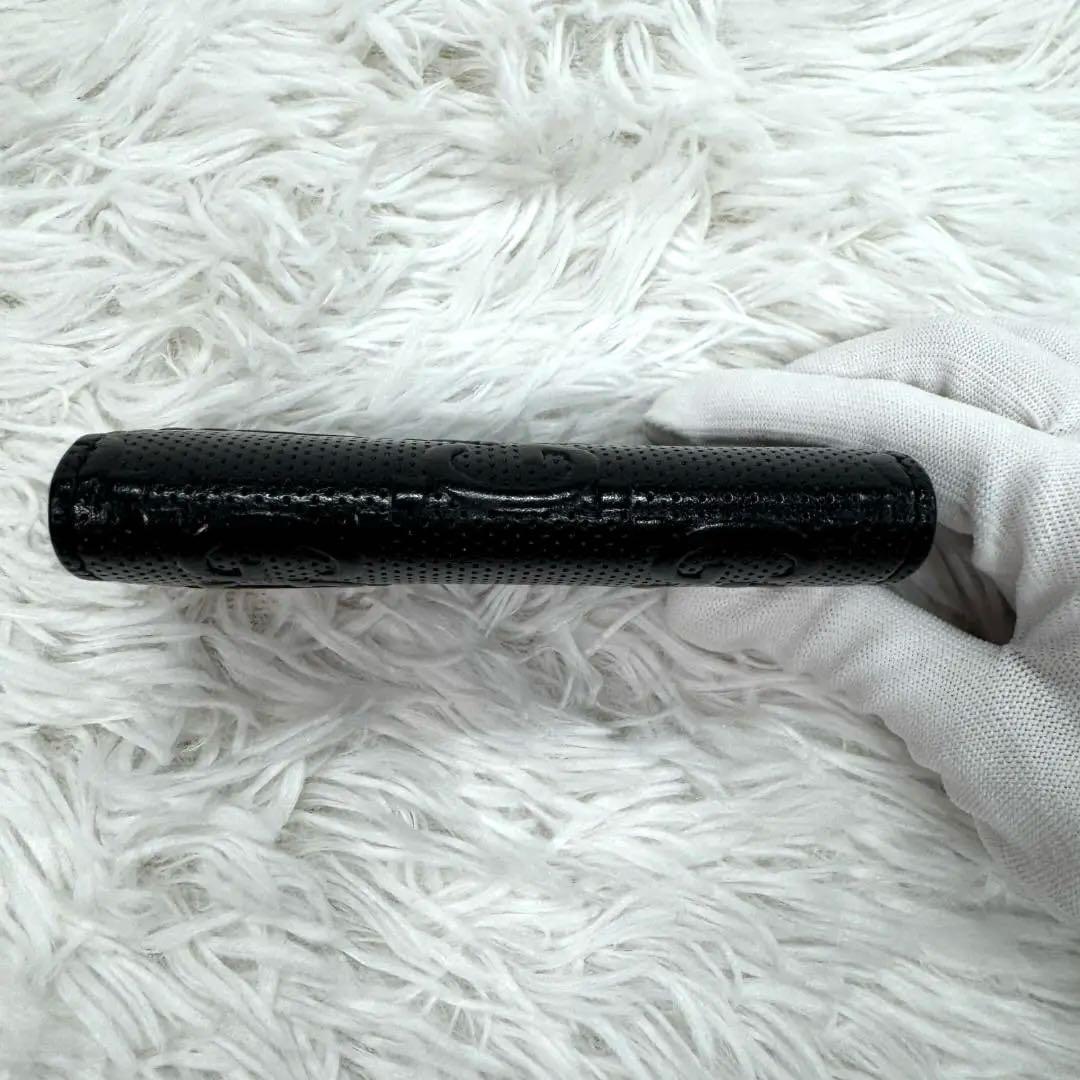 【極美品】グッチ 黒　GG エンボス　6連 キーケース GUCCI 箱付