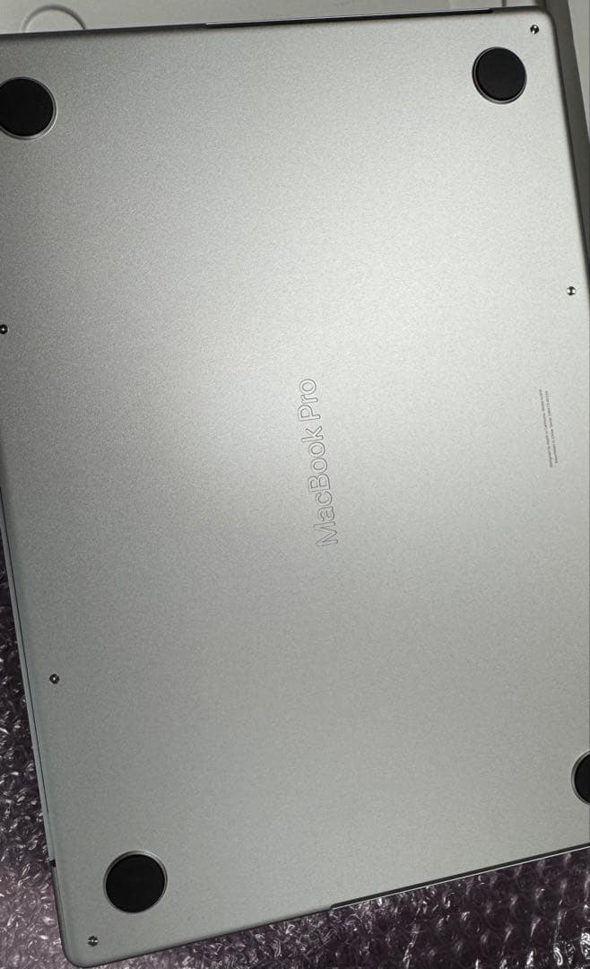 MacBook Pro 2023 M3 14インチ 8GB 512GB シルバー