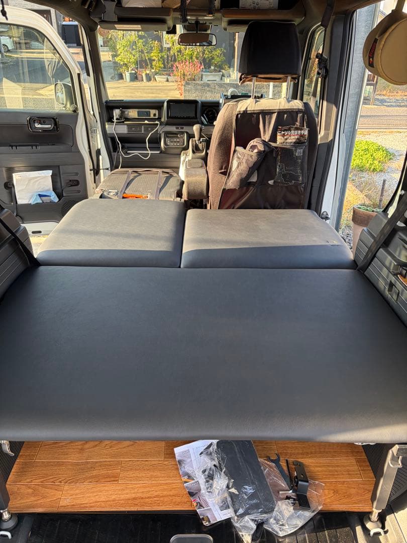 ねここ　MGR社N-VAN エヌバンベッドキット ダークグレーレザ引取限定