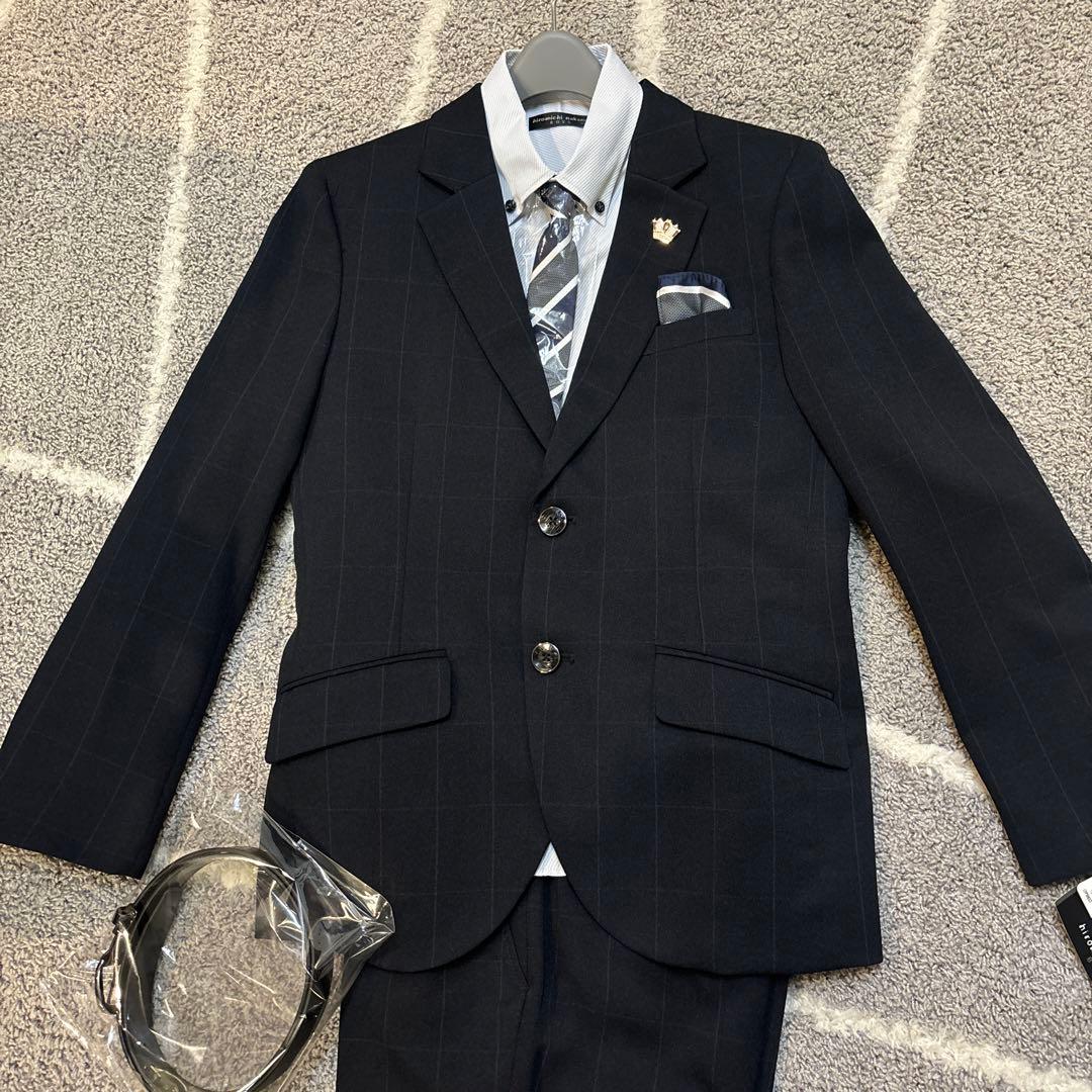 ちゃるさん専用新品未使用品フォーマルスーツ上下セット150 卒業式ヒロミチナカノ