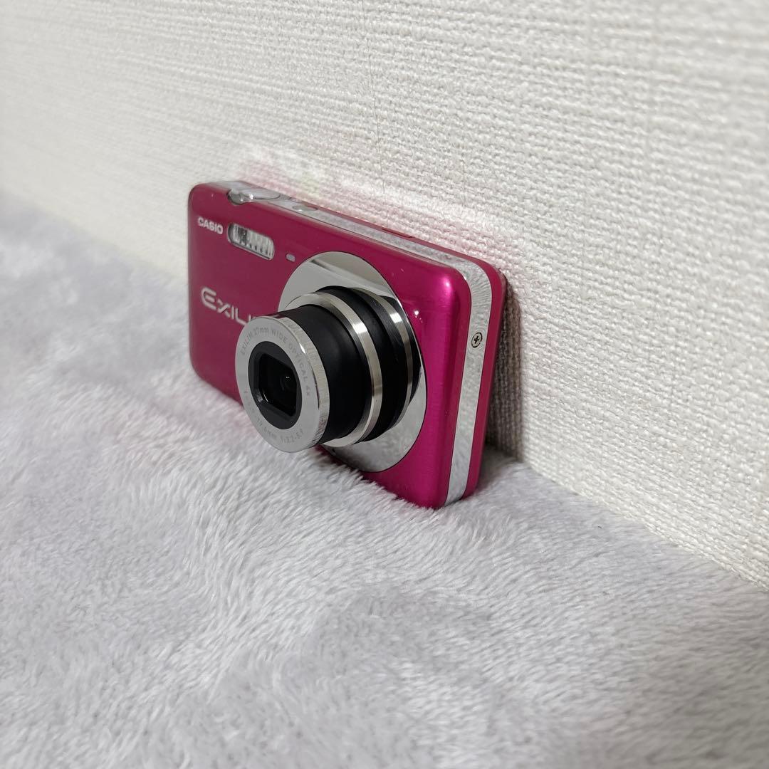 ✨CASIO EXILIM EX-Z800 ピンク 動作品 デジカメ　コンデジ