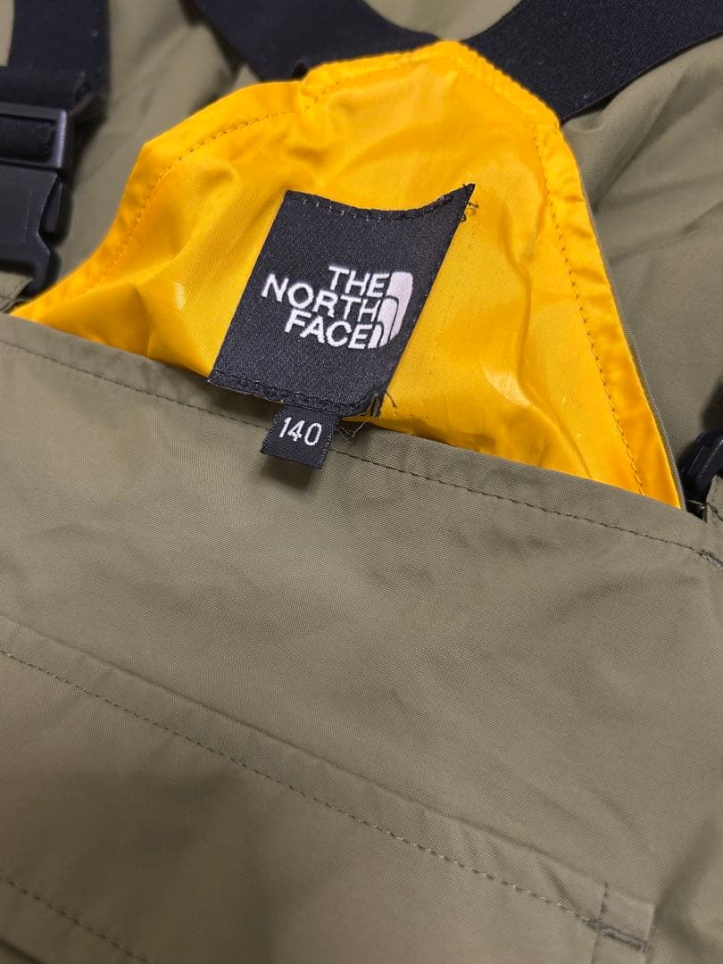 ノースフェイス　キッズ　スノーウェア　ビブパンツ　140cm