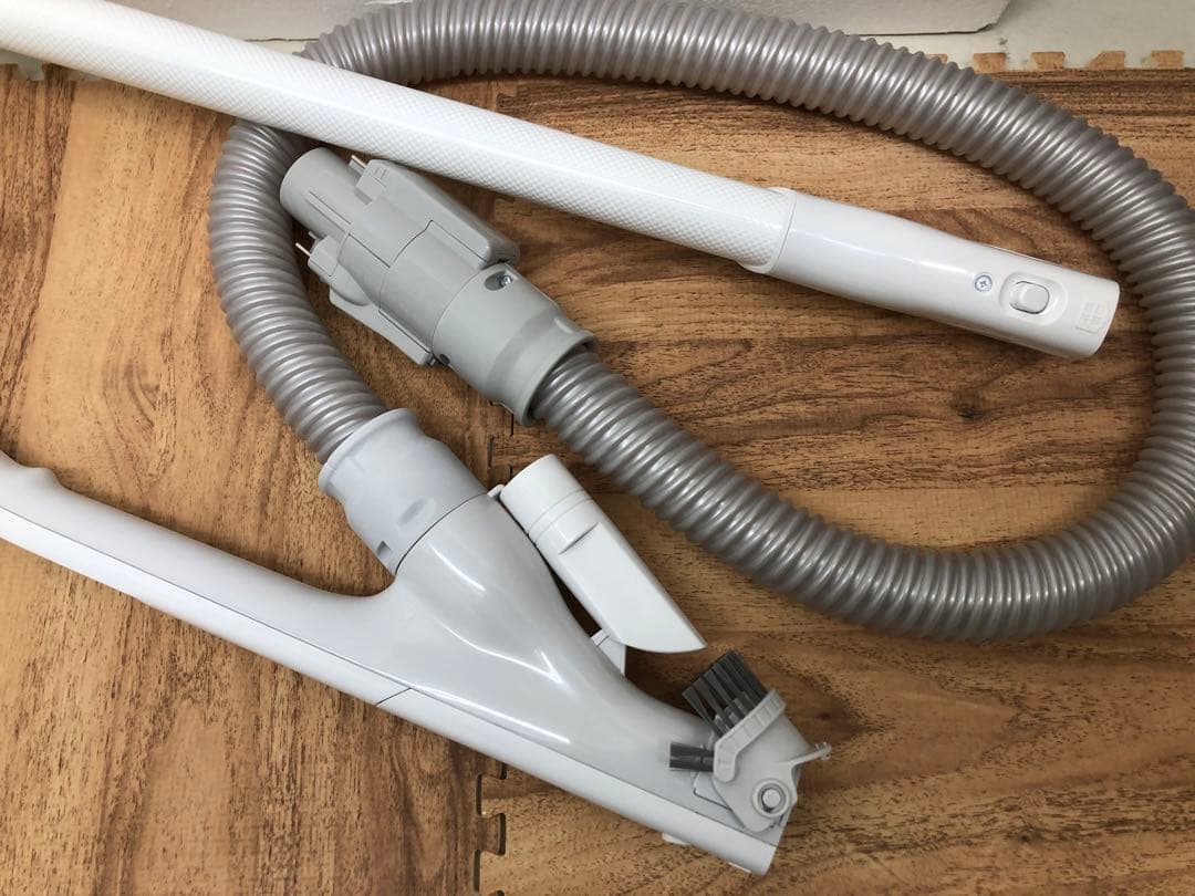 Panasonic キャニスター掃除機 本体