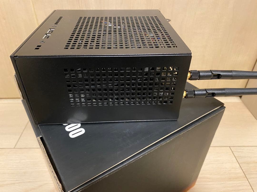 DeskMini A300【Ryzen5/32GB/Win11Pro/WiFi】
