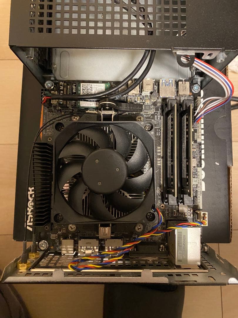 DeskMini A300【Ryzen5/32GB/Win11Pro/WiFi】