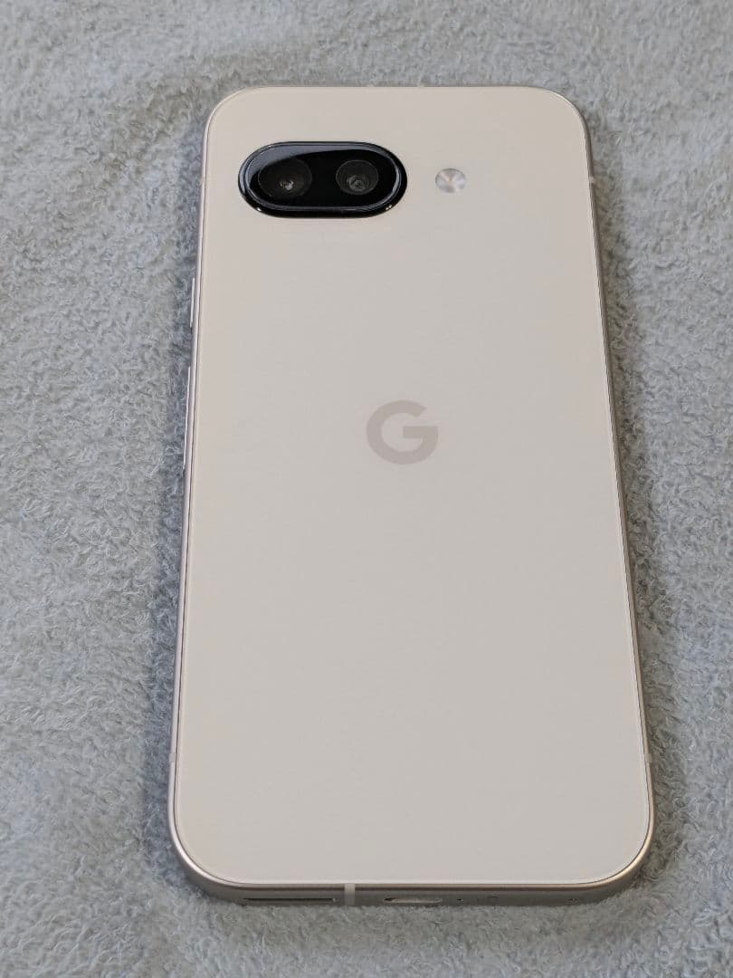 極美品）Google Pixel9a 128GB ホワイト SIMフリー