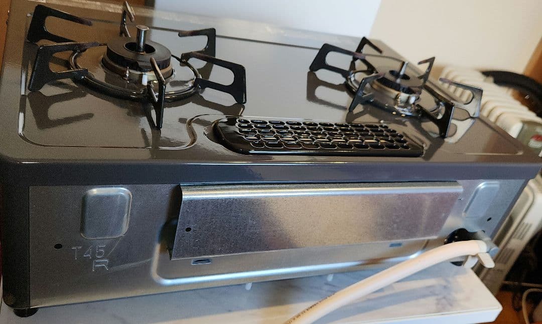 美品　リンナイ都市ガス用コンロ　KGM563DGR　2018年製　右側強火