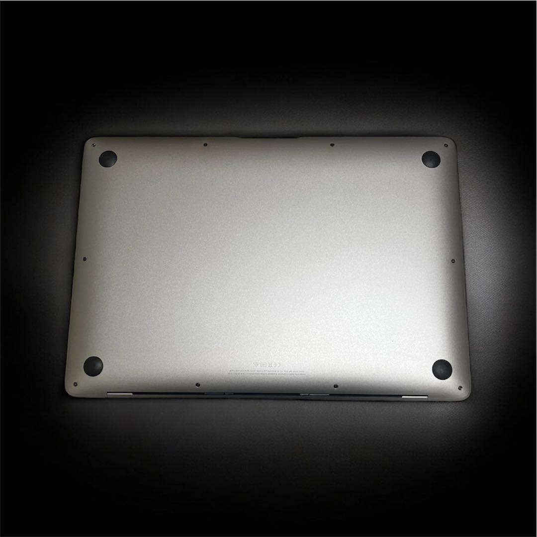 d*i様 ほぼ未使用美品 MacBook Air i3 8GB 256GB 20