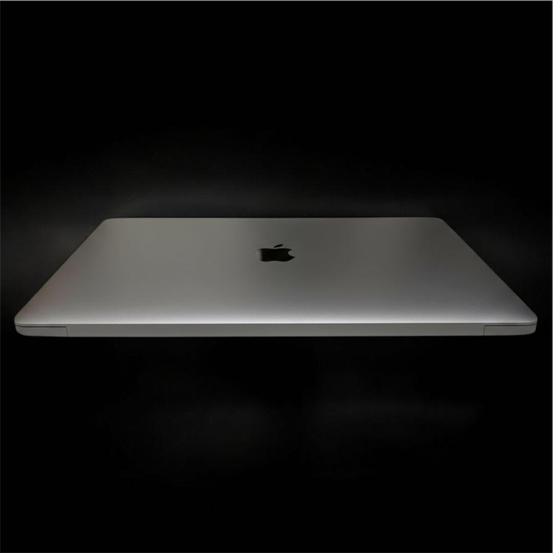 d*i様 ほぼ未使用美品 MacBook Air i3 8GB 256GB 20