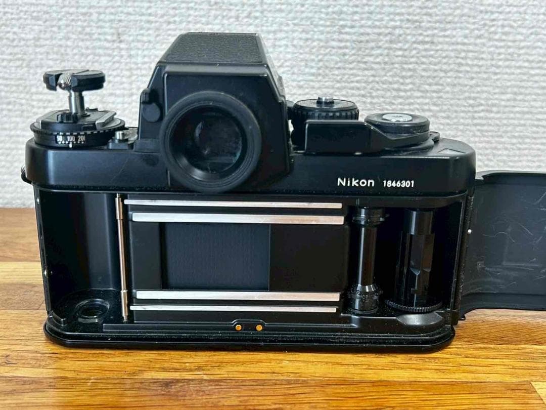 ＜最終値下＞Nikon F3 HP 一眼レフカメラ 135ｍｍ　F2.8レンズ付