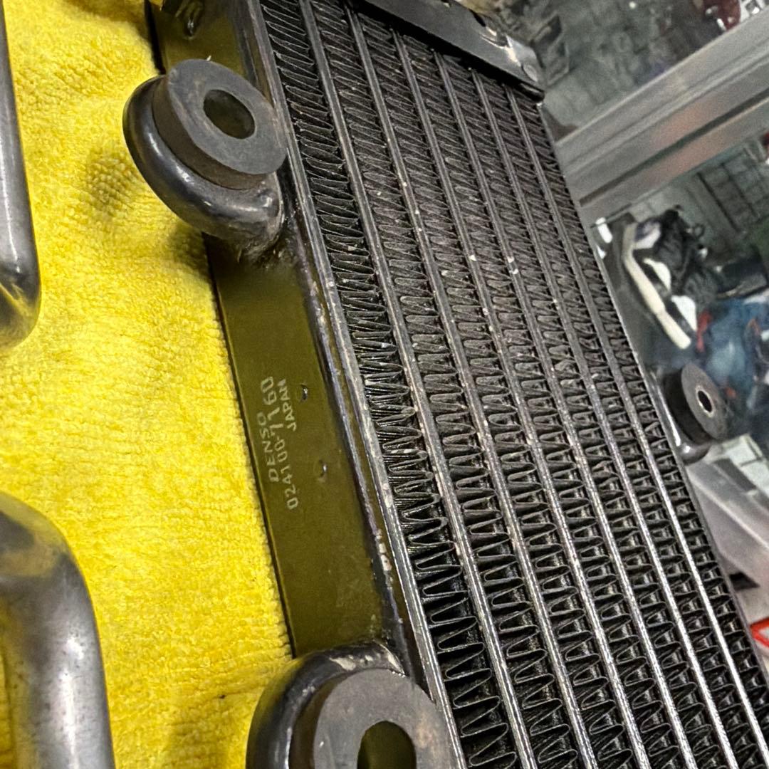 ゼファー400χ オイルクーラー　 年式にしては美品