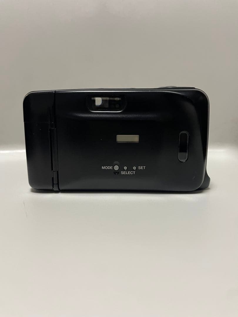 【ジャンク品】YASHICA T4 D / Carl Zeiss Tessar
