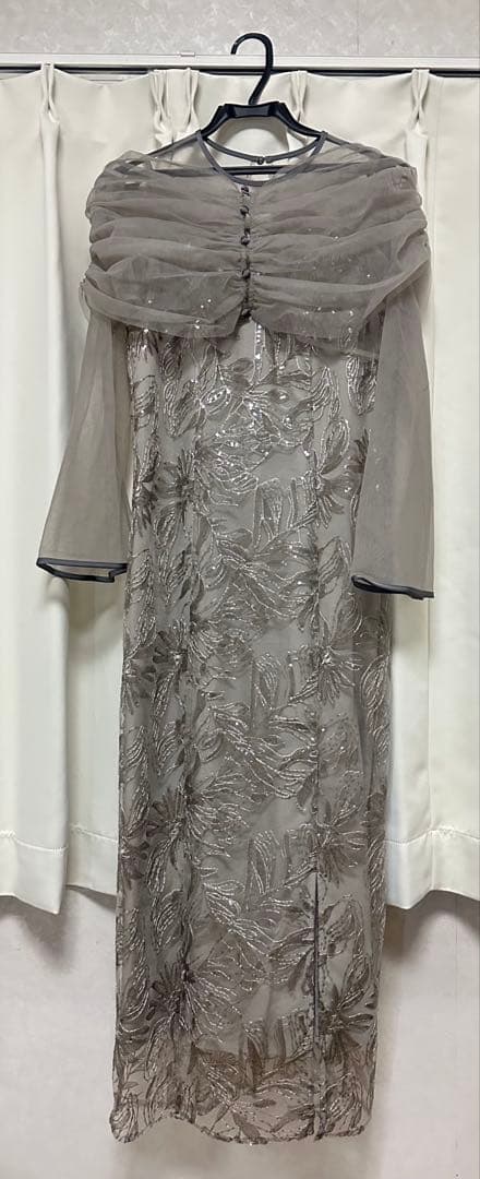 Leja グレー 刺繍入りロングドレス