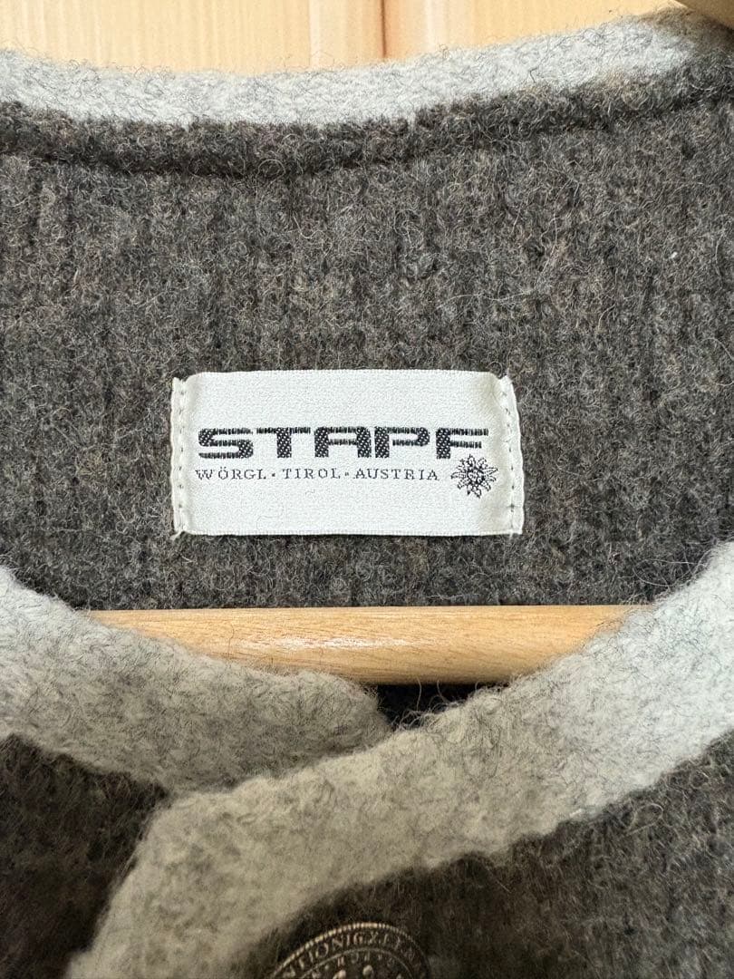 【2/8(日)まで値下げ】STAPF シュタッフ　チロリアンベスト