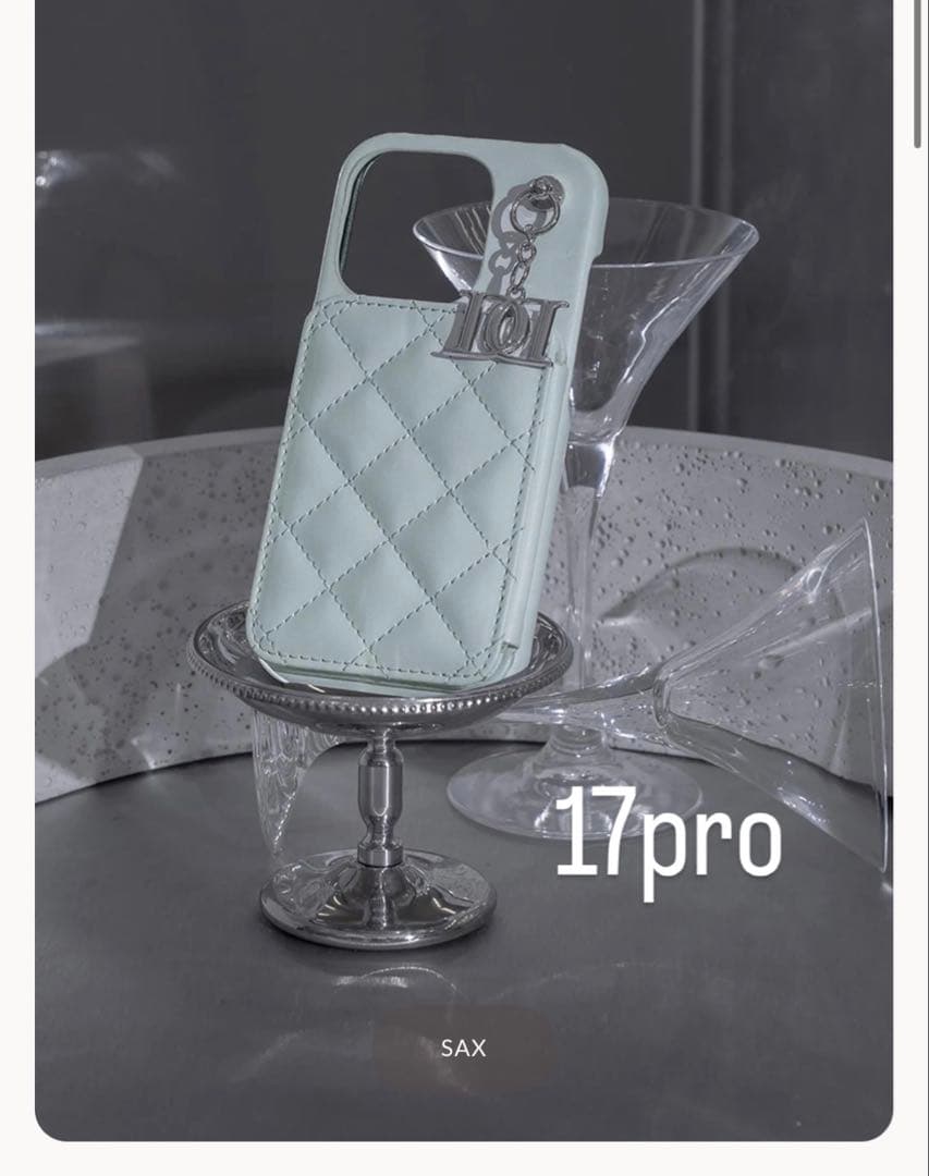 ダーリッチ　キルティングミラーDDチャームiPhoneケース17pro