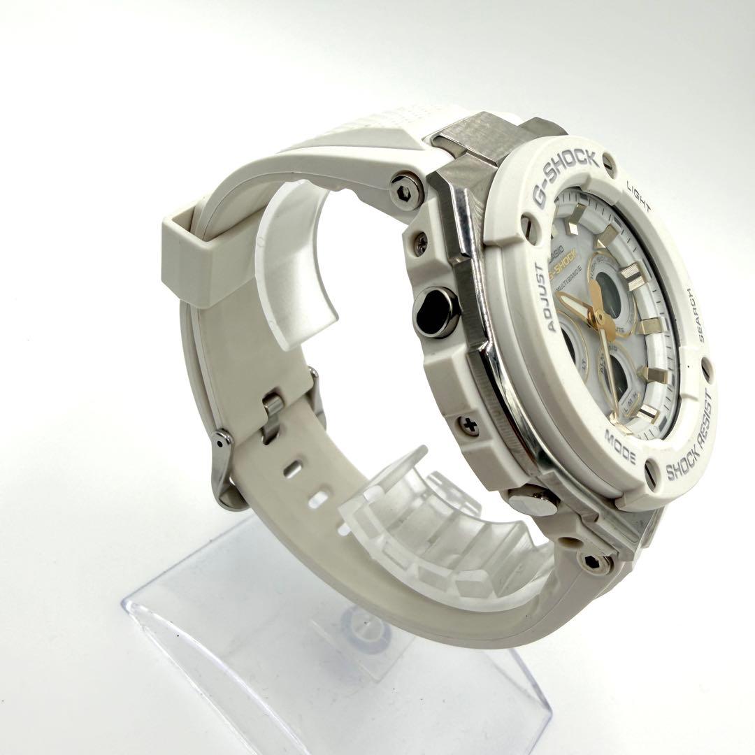 箱付き　美品 G-SHOCK GST-W300 電波ソーラー ホワイト　時計