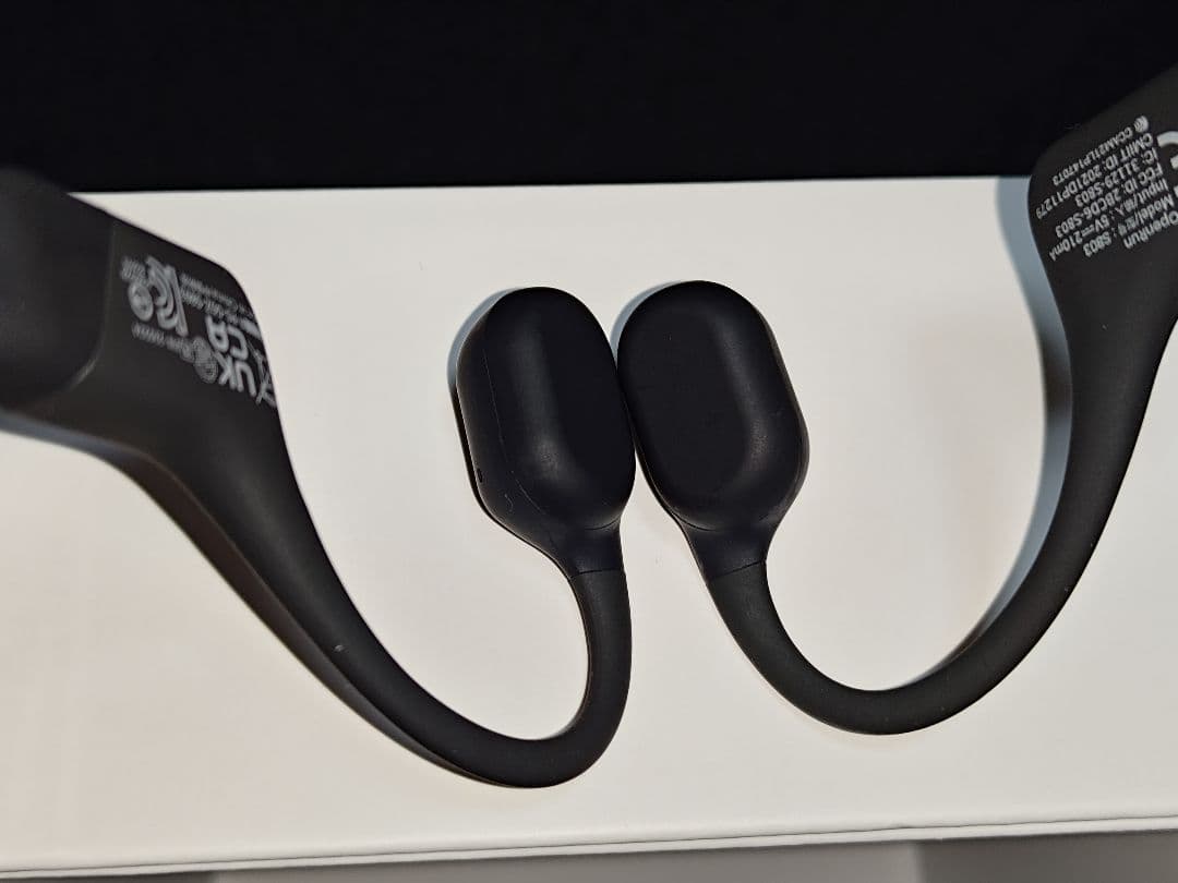 骨伝導イヤホン（SHOKZ、OPEN RUN）