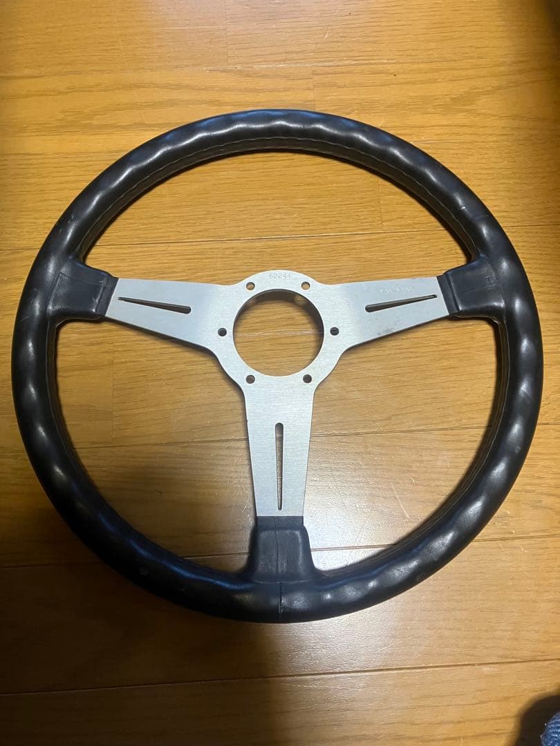 Nardi ステアリング　36π
