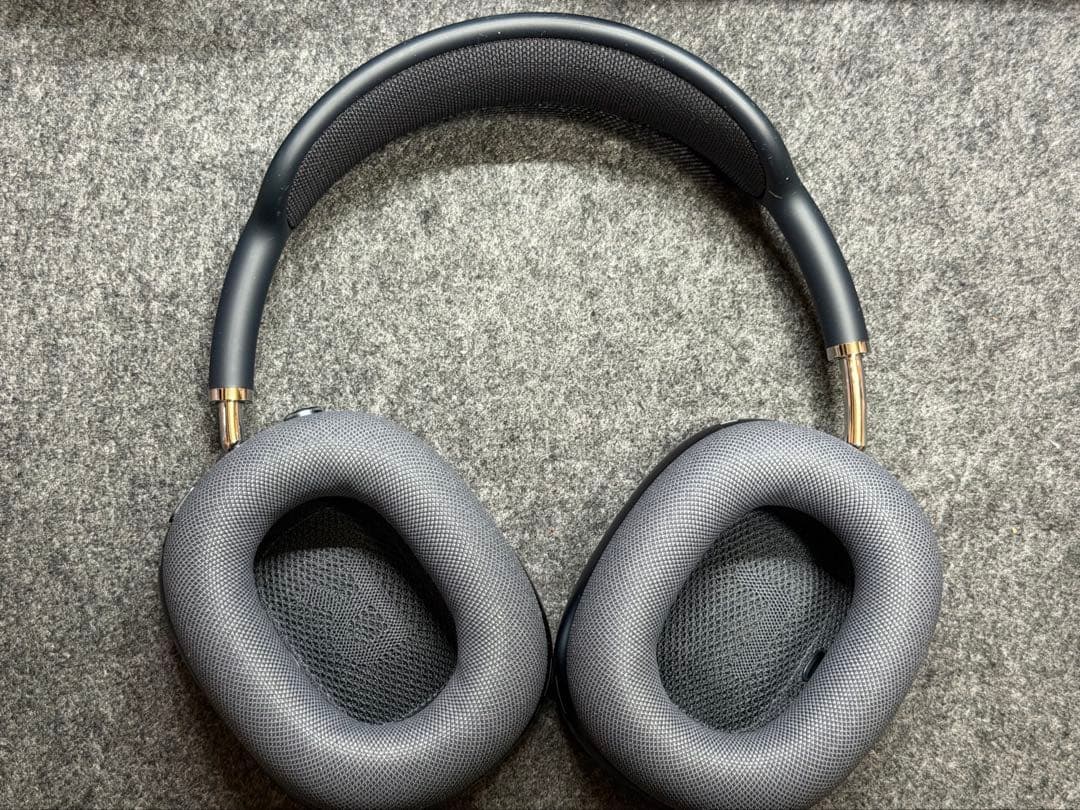 AirPods Max スペースグレー 第二世代(USB-C)