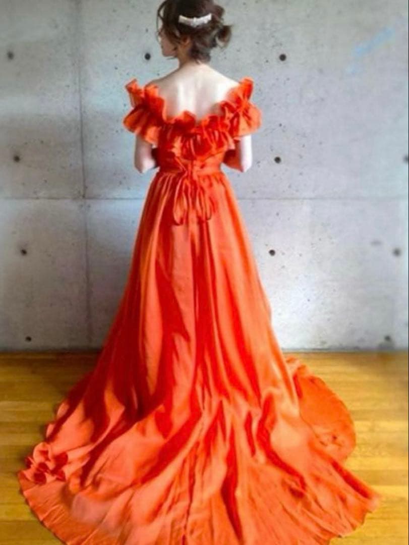 THE URBAN BLANCHEカラードレス オレンジ