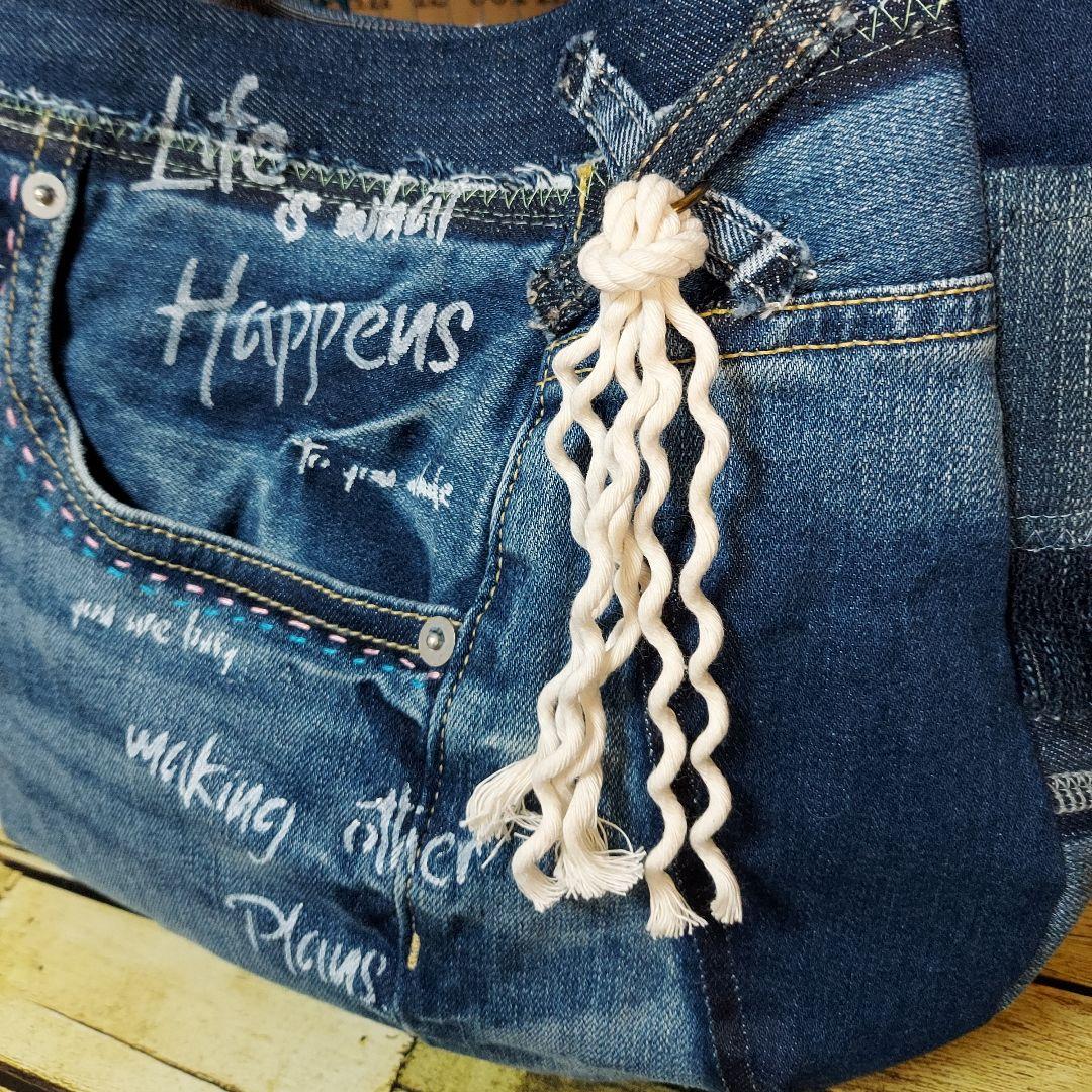 刺繍デニムバック　No.658　デニムリメイク　スマイリー　刺繍バック