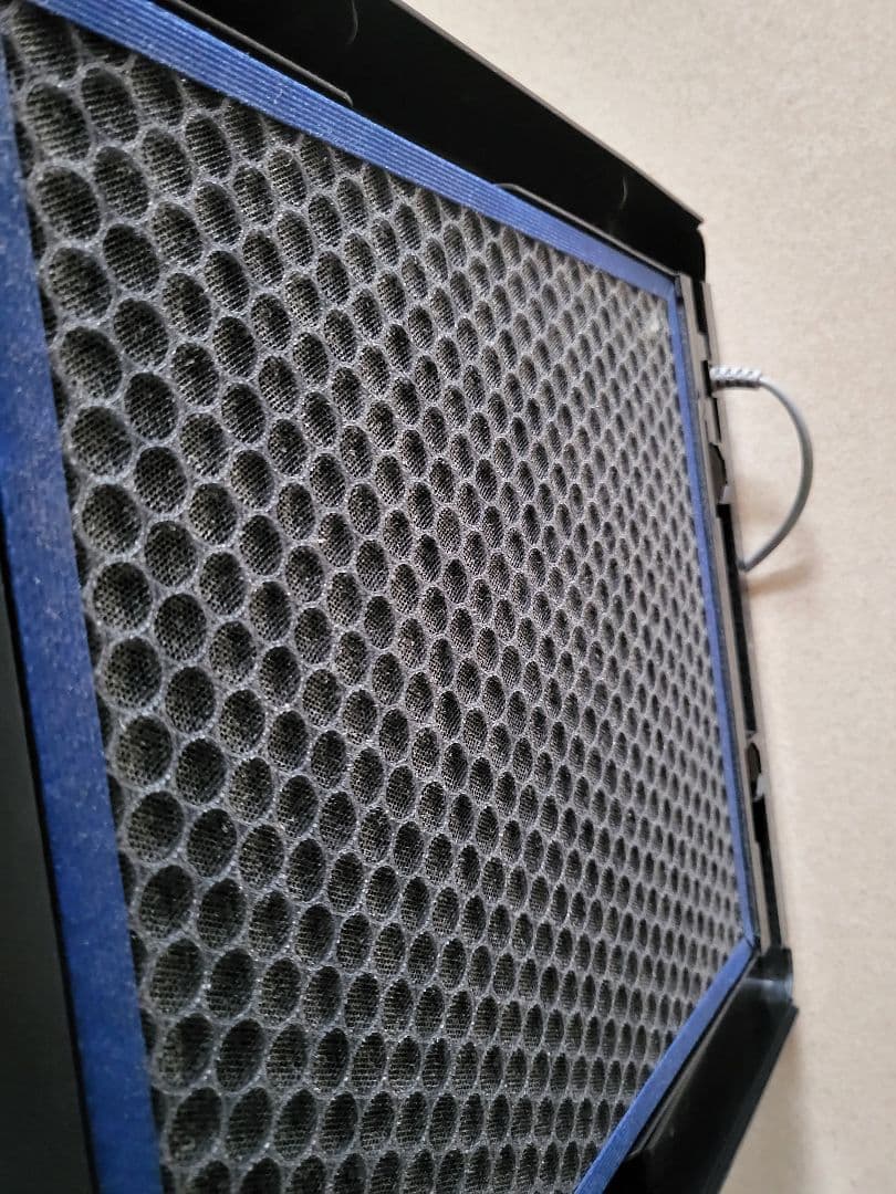 SHARPホワイト空気清浄・機加湿器 ダイヤモンドパターン