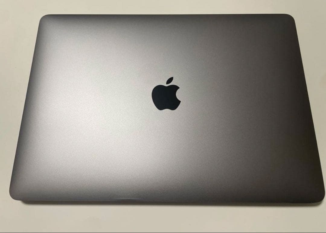 Apple MacBook air 2019年モデルスペースグレー 本体